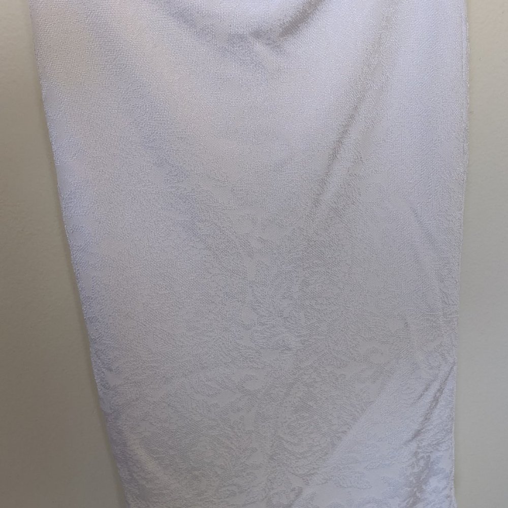 Classy Rachel Roy White Skirt